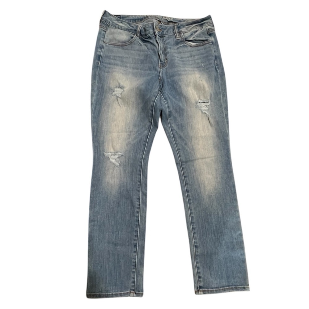 Like New!! AE Straight Jeans